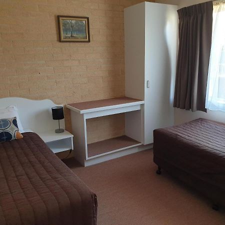 Blayney Central Motel Exteriör bild